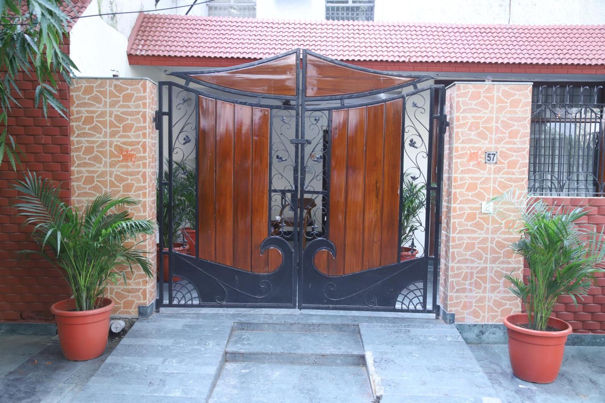 Divine India Service Apartment 3Bhk,B57 Sarita Vihar,Apollo Nueva Delhi Exterior foto