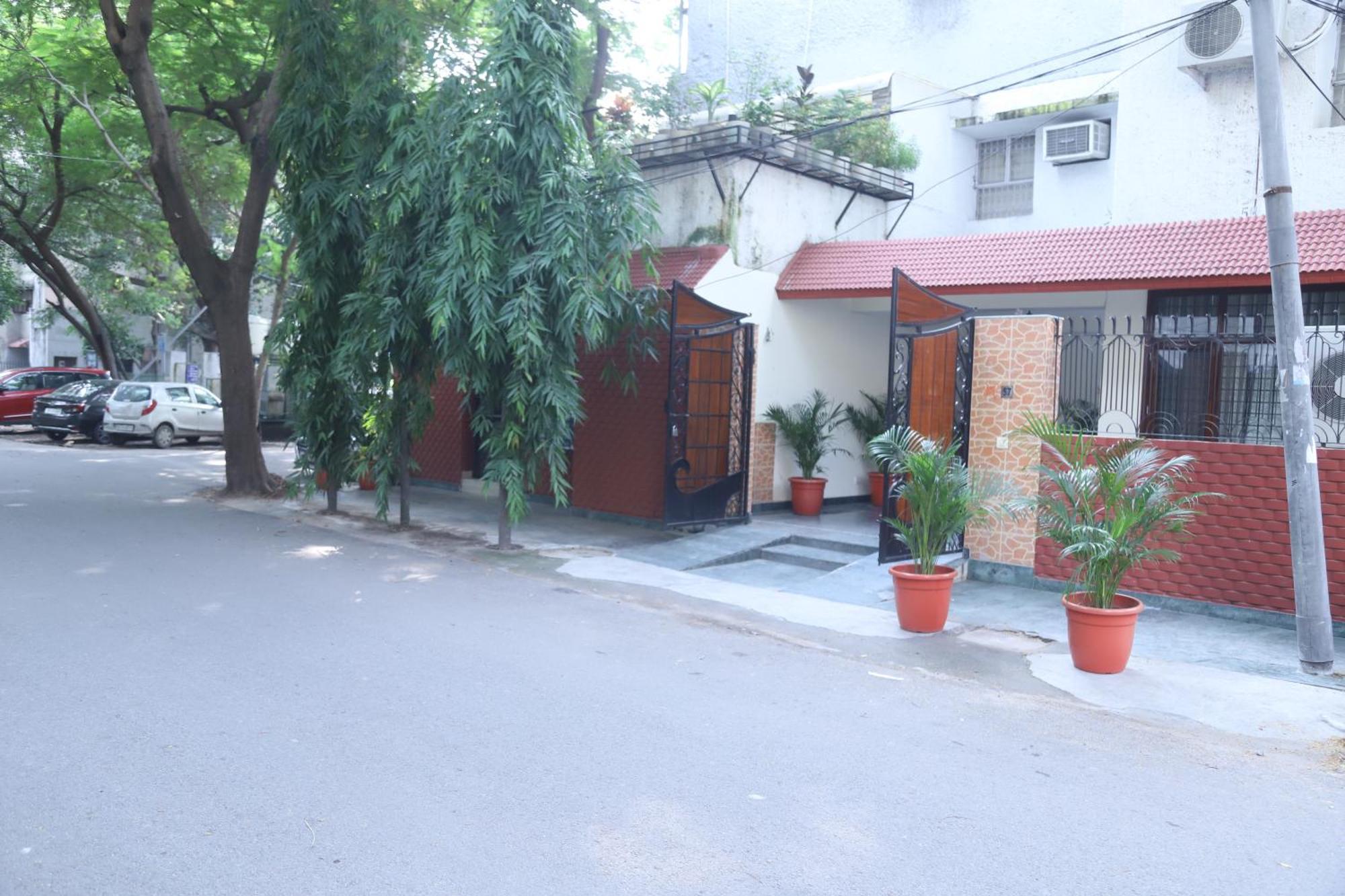 Divine India Service Apartment 3Bhk,B57 Sarita Vihar,Apollo Nueva Delhi Exterior foto